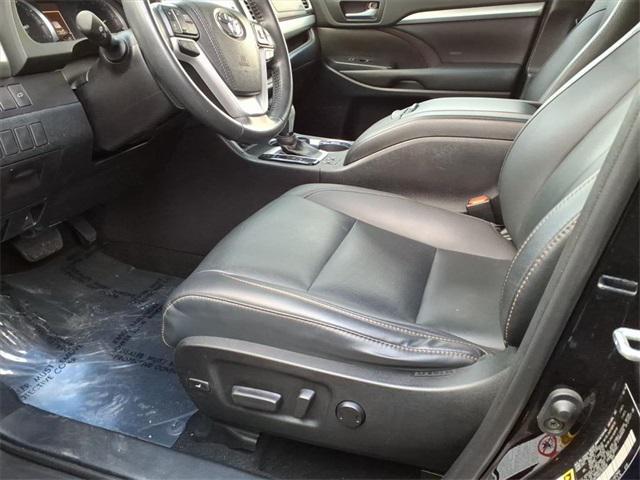 used 2019 Toyota Highlander car, priced at $25,997