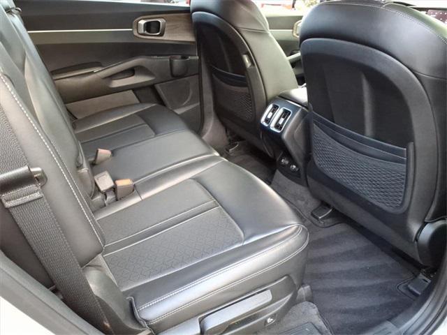 used 2023 Kia Sorento car, priced at $26,199
