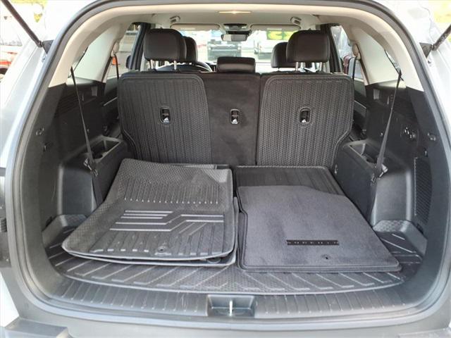 used 2023 Kia Sorento car, priced at $26,199