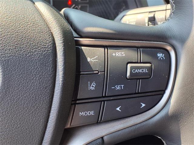 used 2022 Lexus UX 250h car, priced at $28,667