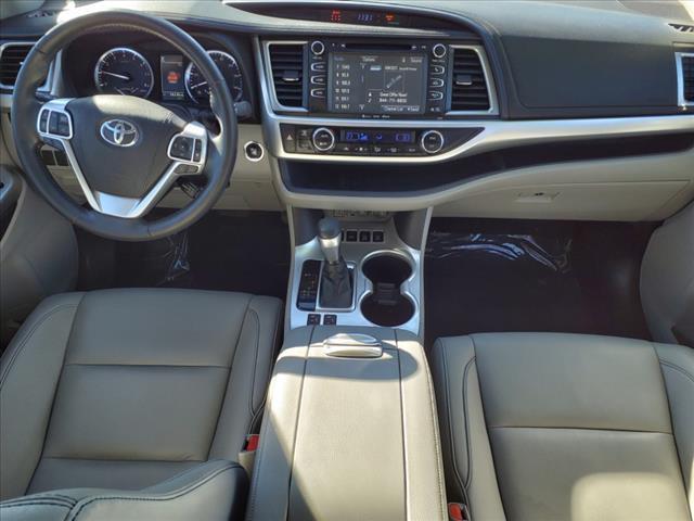 used 2019 Toyota Highlander car, priced at $27,689