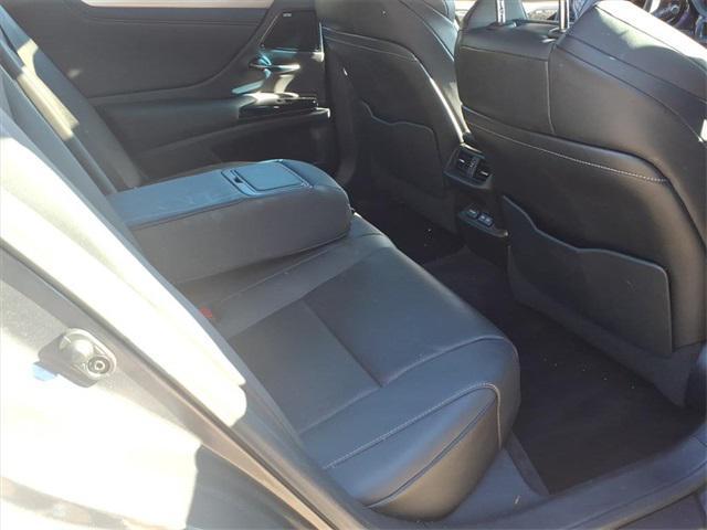 used 2022 Lexus ES 350 car, priced at $39,699