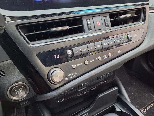 used 2022 Lexus ES 250 car, priced at $30,222