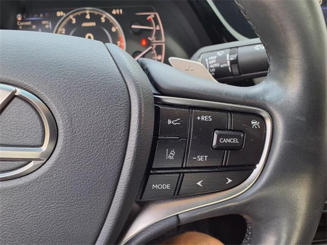 used 2022 Lexus ES 250 car, priced at $30,222