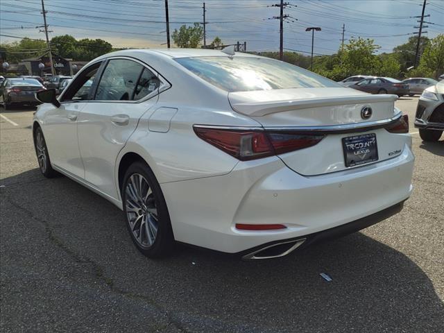 used 2021 Lexus ES 350 car, priced at $34,912