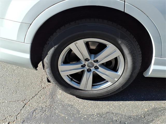 used 2018 Audi Q7 car, priced at $16,394