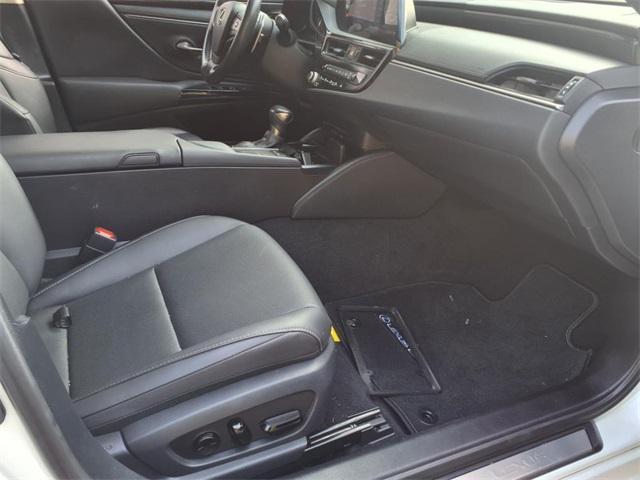 used 2022 Lexus ES 350 car, priced at $33,328