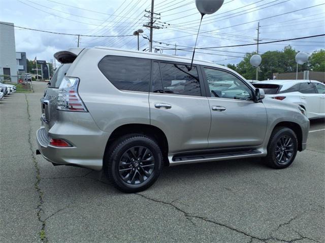 used 2022 Lexus GX 460 car, priced at $47,146