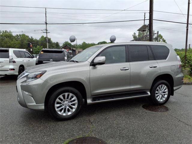 used 2022 Lexus GX 460 car, priced at $49,260