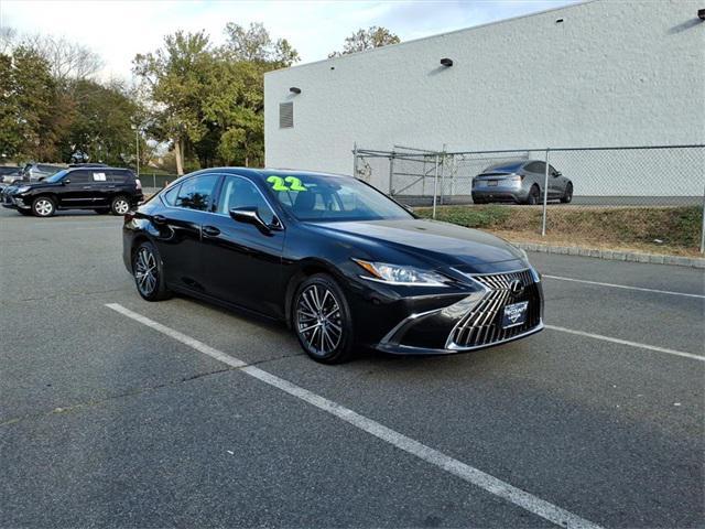 used 2022 Lexus ES 350 car, priced at $33,001