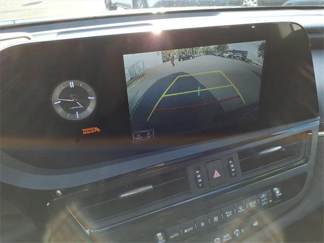 used 2022 Lexus ES 350 car, priced at $33,001