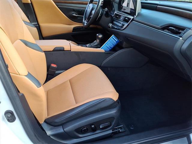 used 2023 Lexus ES 350 car, priced at $34,632