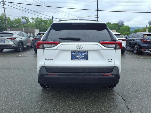 used 2020 Toyota RAV4 car, priced at $24,657