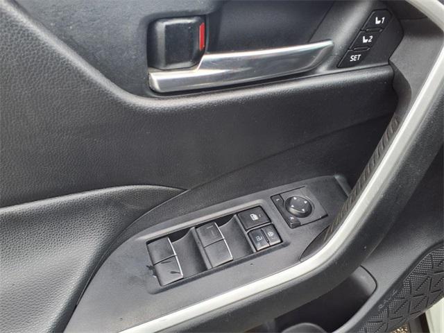 used 2020 Toyota RAV4 car, priced at $24,657