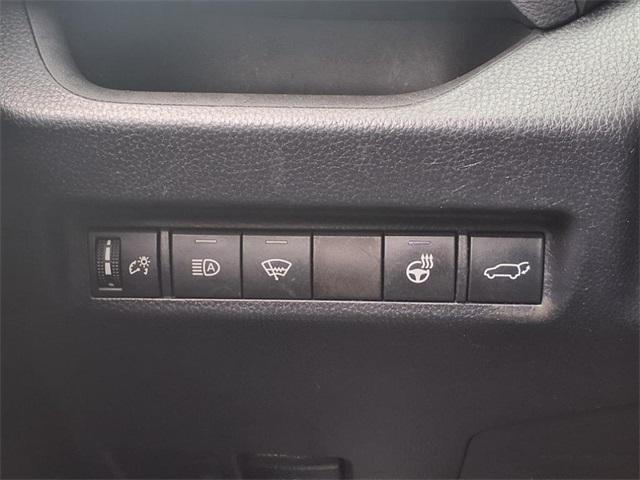 used 2020 Toyota RAV4 car, priced at $24,657