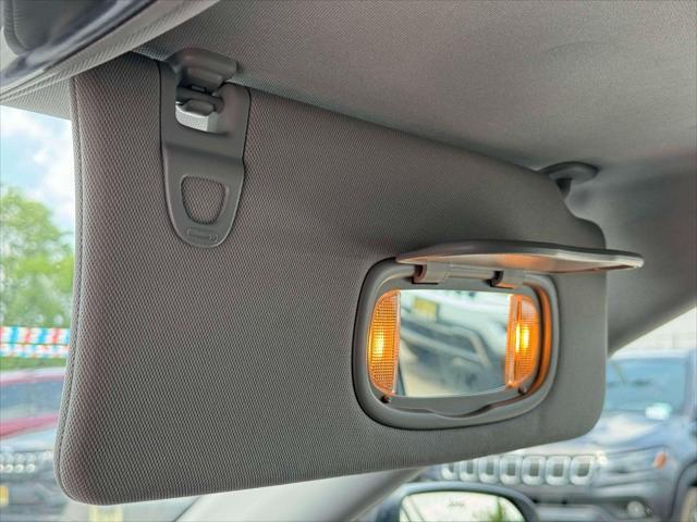 used 2022 Jeep Compass car, priced at $25,991
