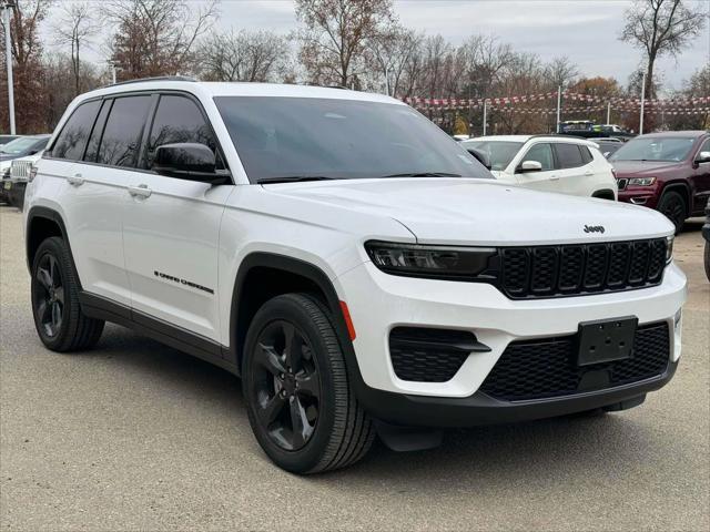 used 2022 Jeep Grand Cherokee car, priced at $32,991