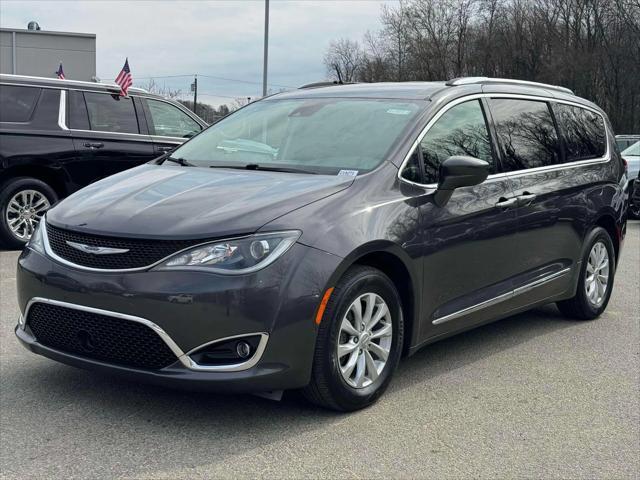 used 2020 Chrysler Pacifica car, priced at $23,991