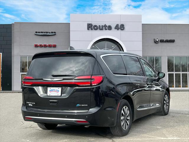 used 2023 Chrysler Pacifica Hybrid car, priced at $36,991