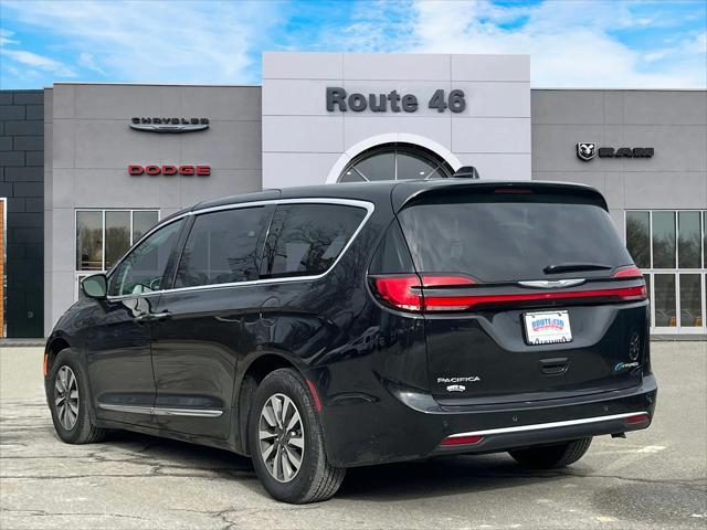 used 2023 Chrysler Pacifica Hybrid car, priced at $36,991