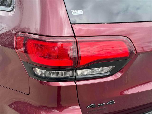 used 2022 Jeep Grand Cherokee car, priced at $31,991
