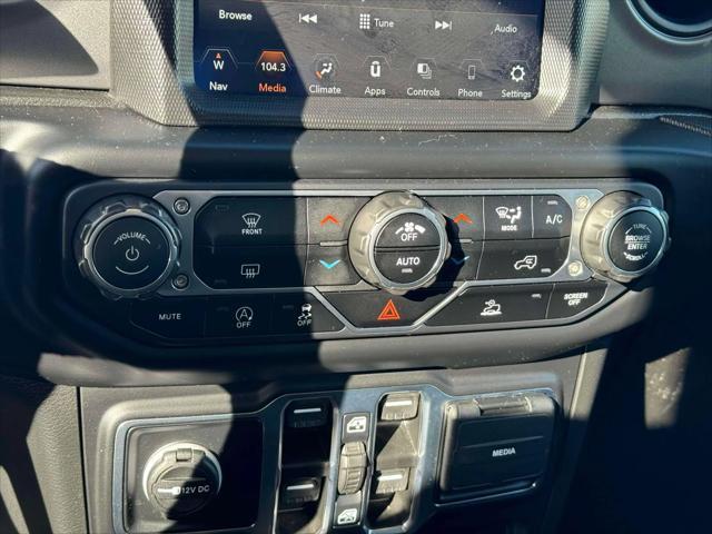 used 2022 Jeep Gladiator car, priced at $31,991