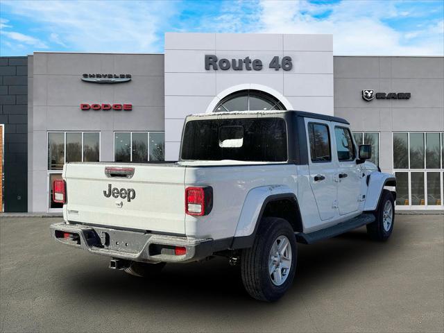 used 2022 Jeep Gladiator car, priced at $31,991