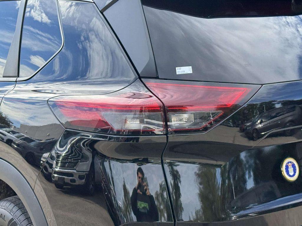 used 2022 Nissan Rogue car, priced at $18,991