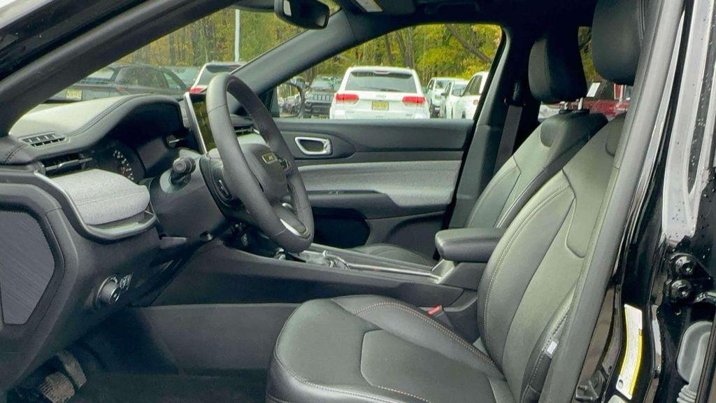 used 2023 Jeep Compass car, priced at $21,991