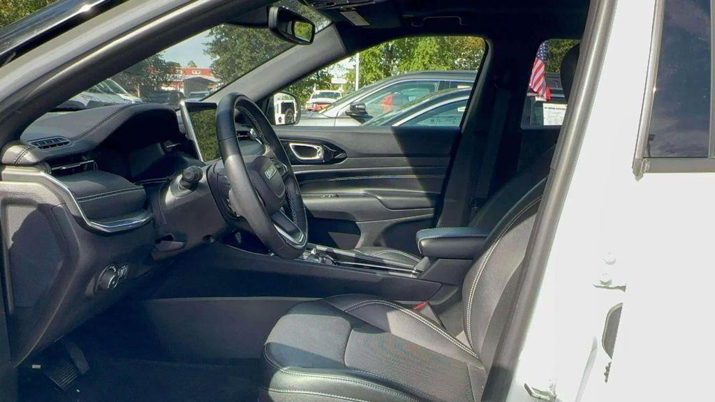 used 2022 Jeep Compass car, priced at $22,991