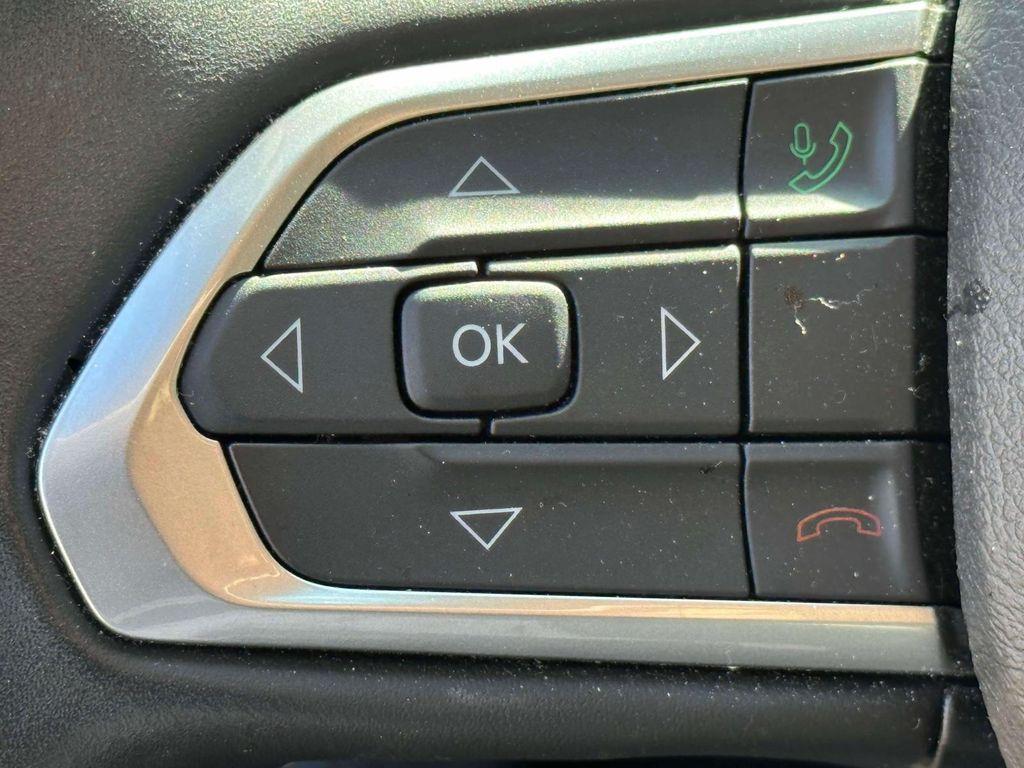 used 2022 Jeep Compass car, priced at $20,991