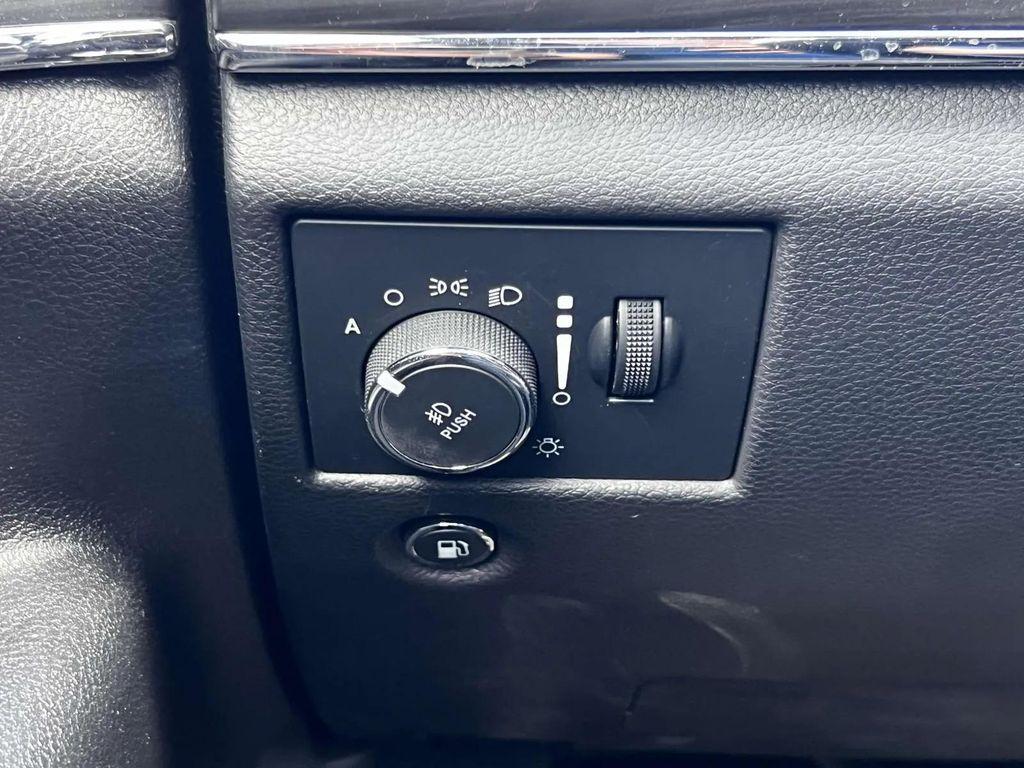 used 2022 Jeep Grand Cherokee car, priced at $31,791