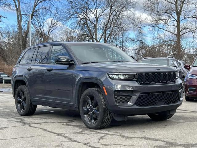 used 2023 Jeep Grand Cherokee car, priced at $35,991