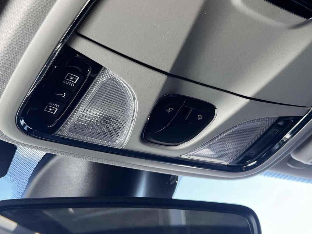 used 2021 Jeep Cherokee car, priced at $24,991