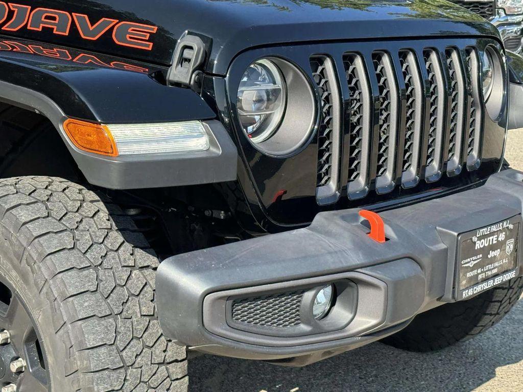 used 2022 Jeep Gladiator car, priced at $30,991