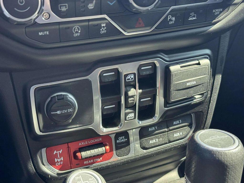 used 2022 Jeep Gladiator car, priced at $30,991