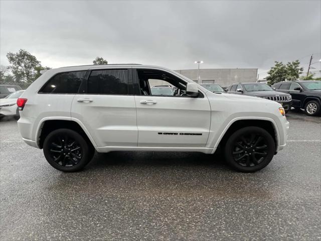 used 2022 Jeep Grand Cherokee car, priced at $34,991
