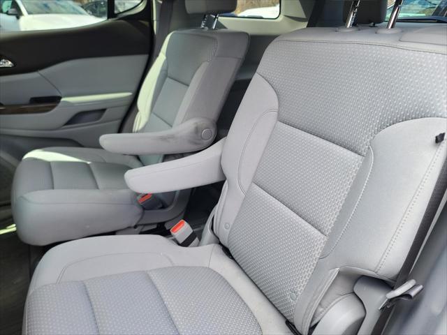 used 2022 GMC Acadia car, priced at $27,991