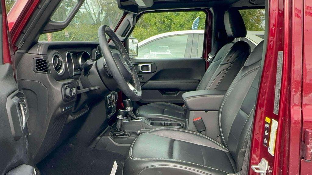 new 2022 Jeep Wrangler Unlimited 4xe car