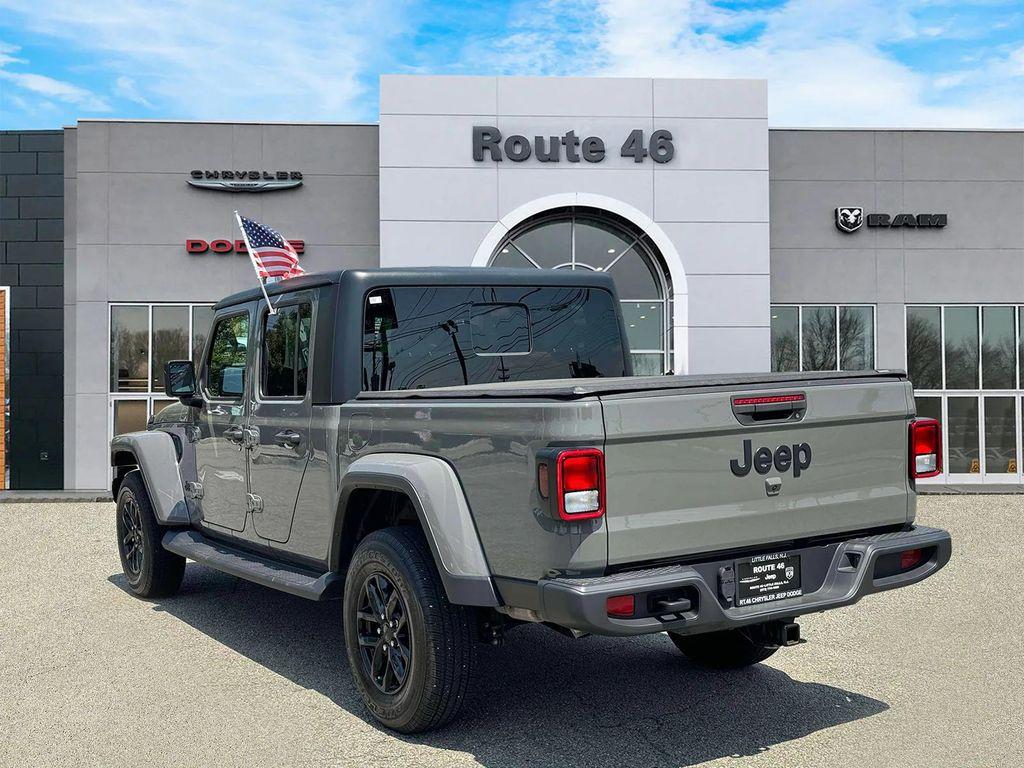 used 2022 Jeep Gladiator car, priced at $31,991