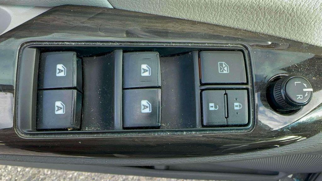 used 2017 Toyota Sienna car, priced at $21,991