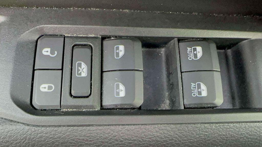 used 2022 Jeep Compass car, priced at $19,991