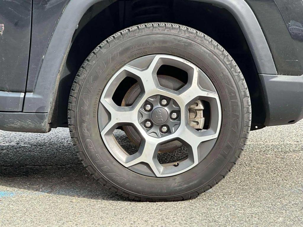 used 2022 Jeep Compass car, priced at $19,991