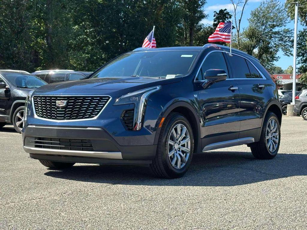 used 2021 Cadillac XT4 car, priced at $21,991