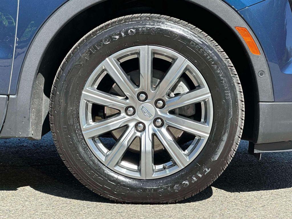 used 2021 Cadillac XT4 car, priced at $21,991