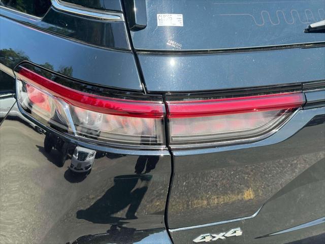 used 2022 Jeep Grand Cherokee car, priced at $39,791