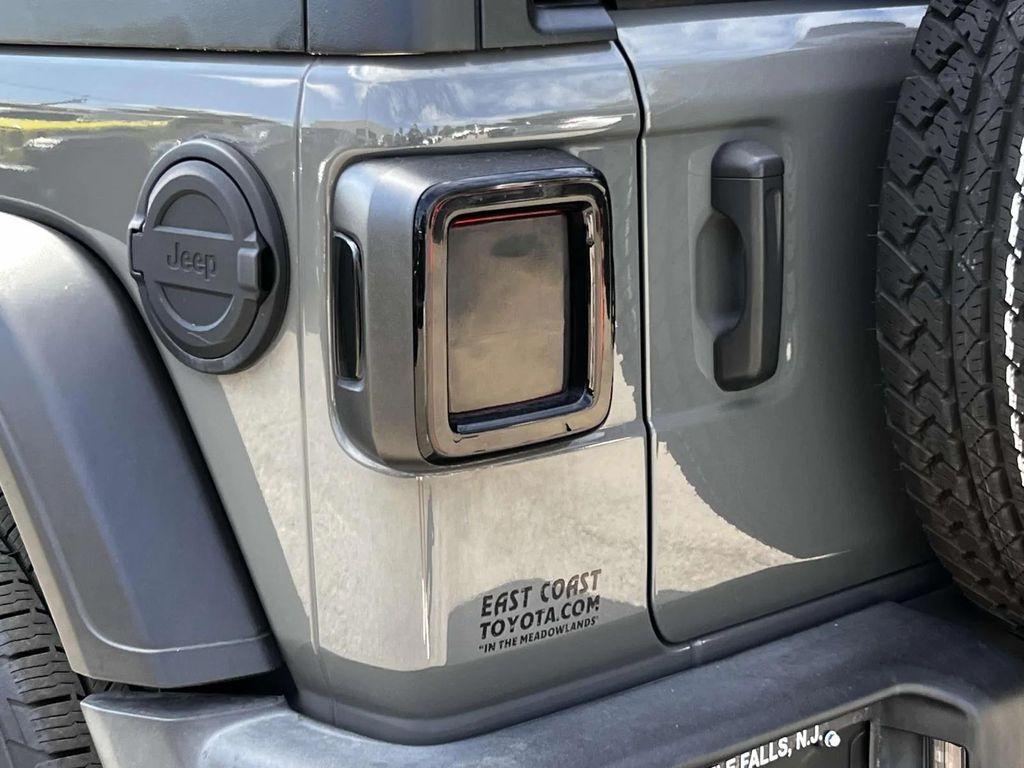used 2021 Jeep Wrangler Unlimited car, priced at $27,791