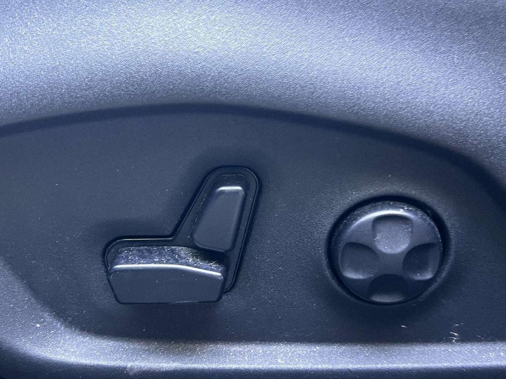 used 2020 Jeep Compass car, priced at $19,991