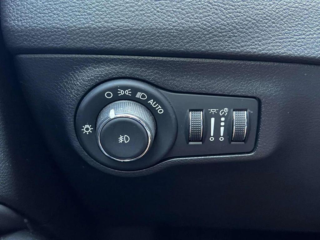 used 2020 Jeep Compass car, priced at $19,991
