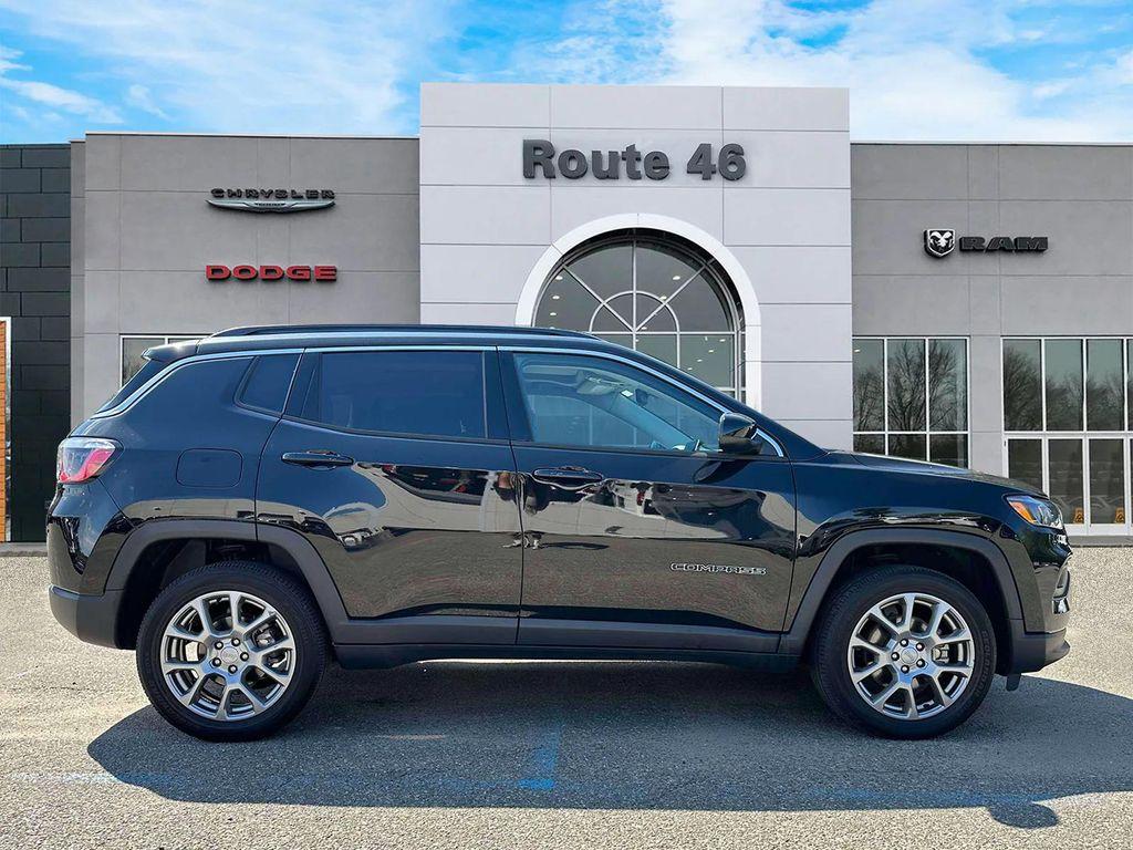 used 2022 Jeep Compass car, priced at $18,991